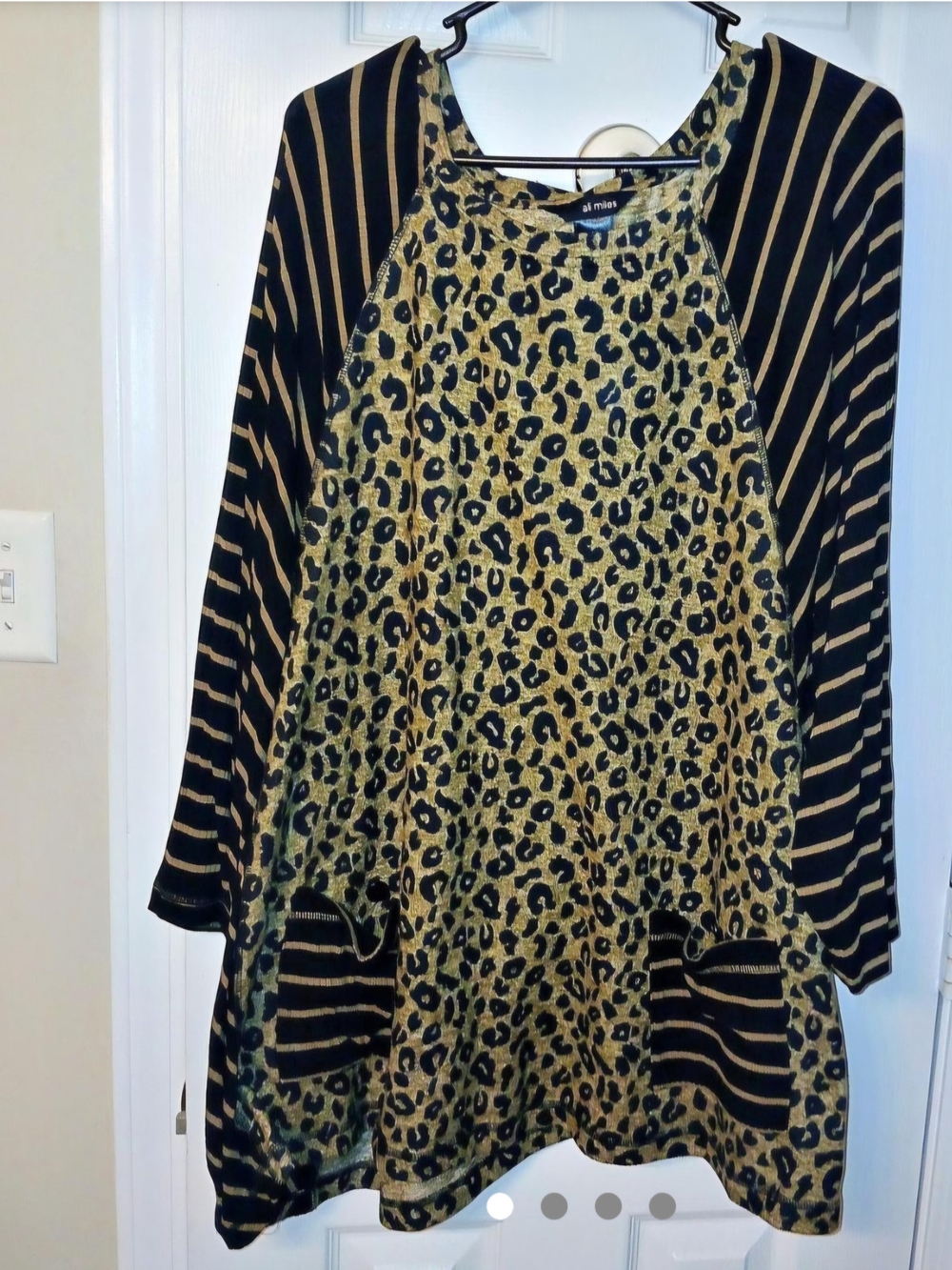Ali Miles Leopard Raglan Tunic Top - Black and Tan